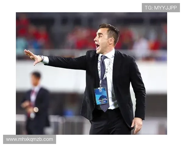 踢得最重的足球明星揭秘他们的力量与技巧背后的故事与成就