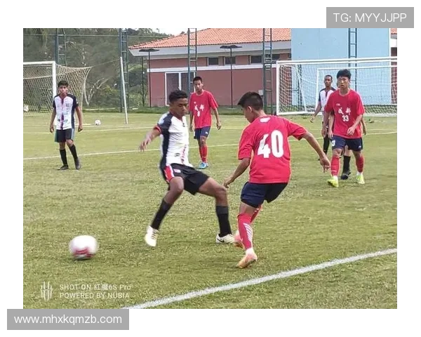 成都足球明星盘点有哪些知名球员与他们的成就与影响力