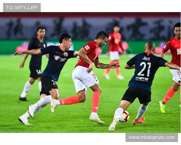 武汉足球队以58分领跑世锦赛积分榜展现强劲实力